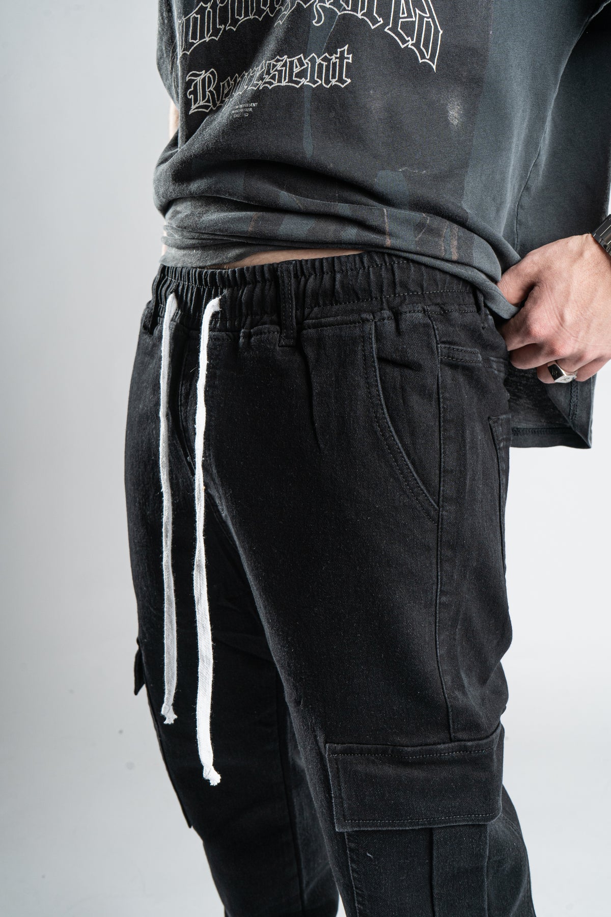 CARGO PANTS