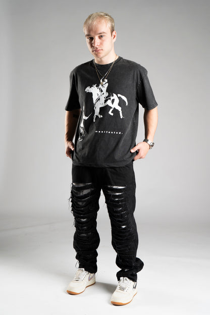 DISTRESSED BLACK JEANS