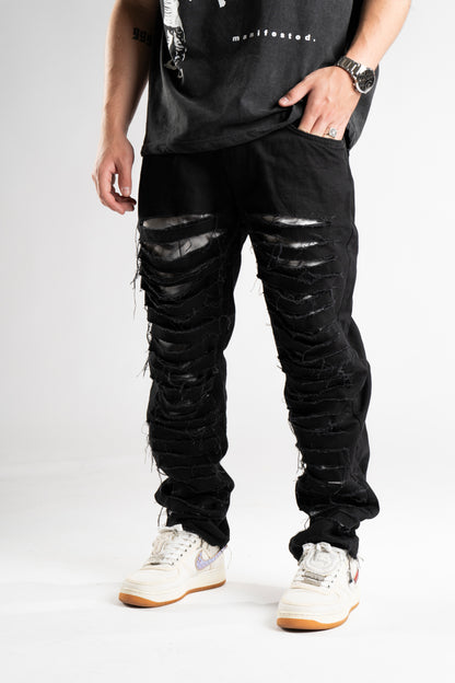 DISTRESSED BLACK JEANS