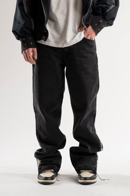FLARED WHITE SNAKE JEANS
