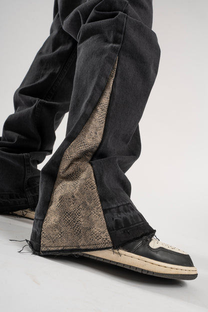 FLARED BROWN SNAKE JEANS