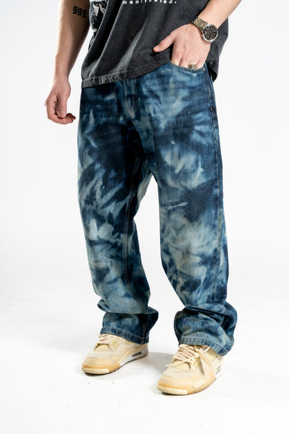 BAGGY BLEACHED BLUE JEANS 1