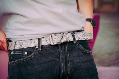 WHITE SNAKE BELT