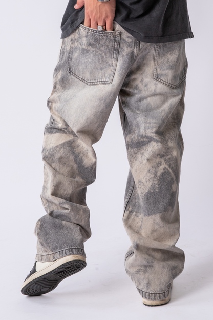 BAGGY BLEACHED GREY JEANS