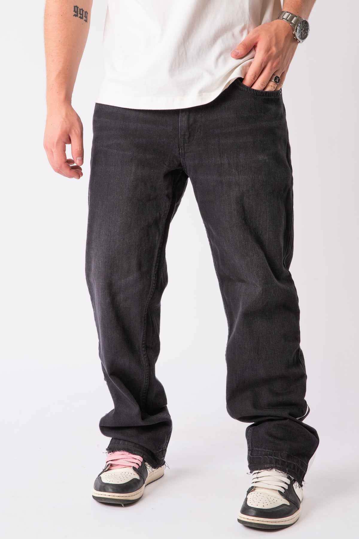 BASIC FLARED JEANS
