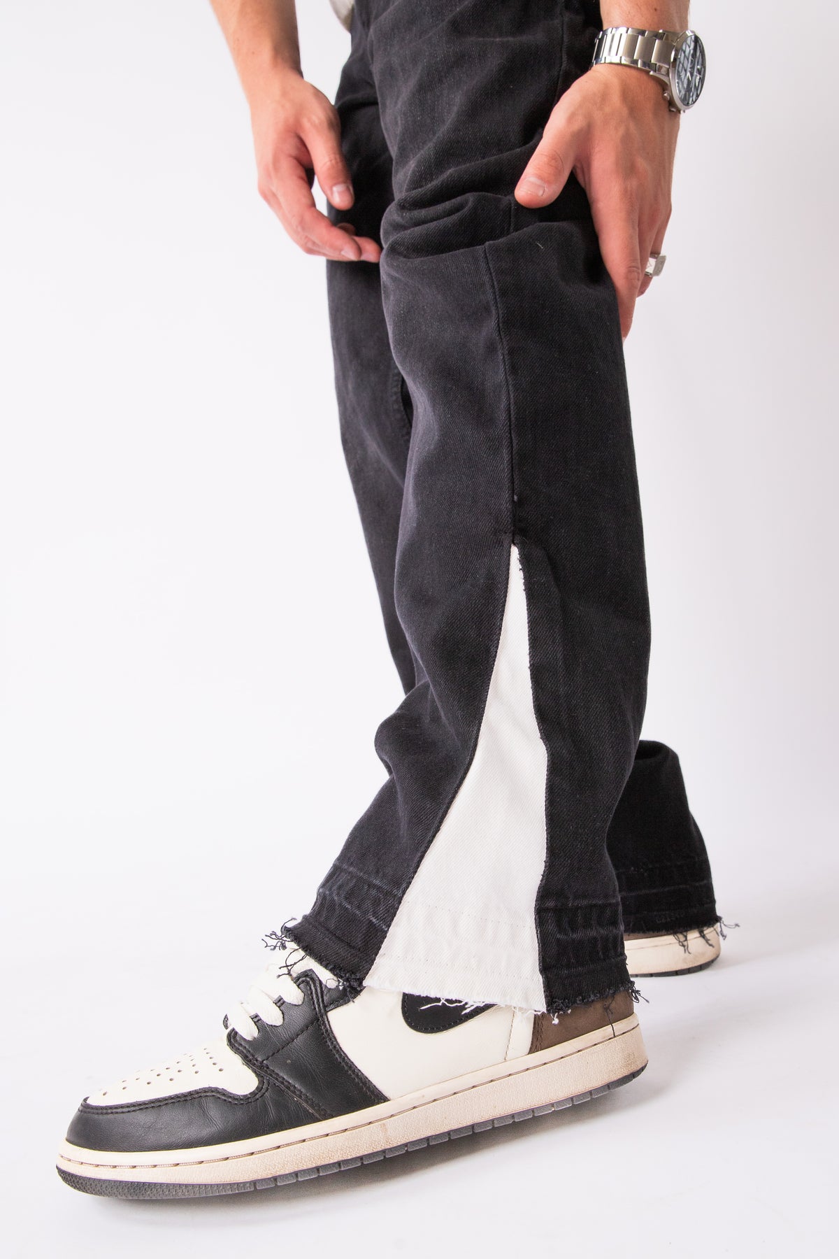 BASIC FLARED JEANS