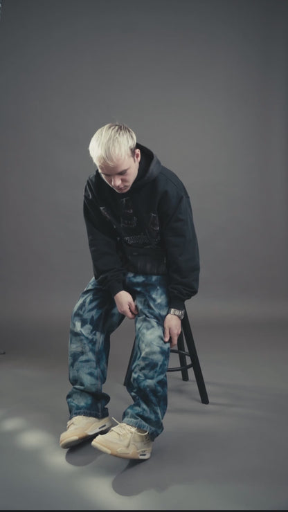 BAGGY BLEACHED BLUE JEANS 1